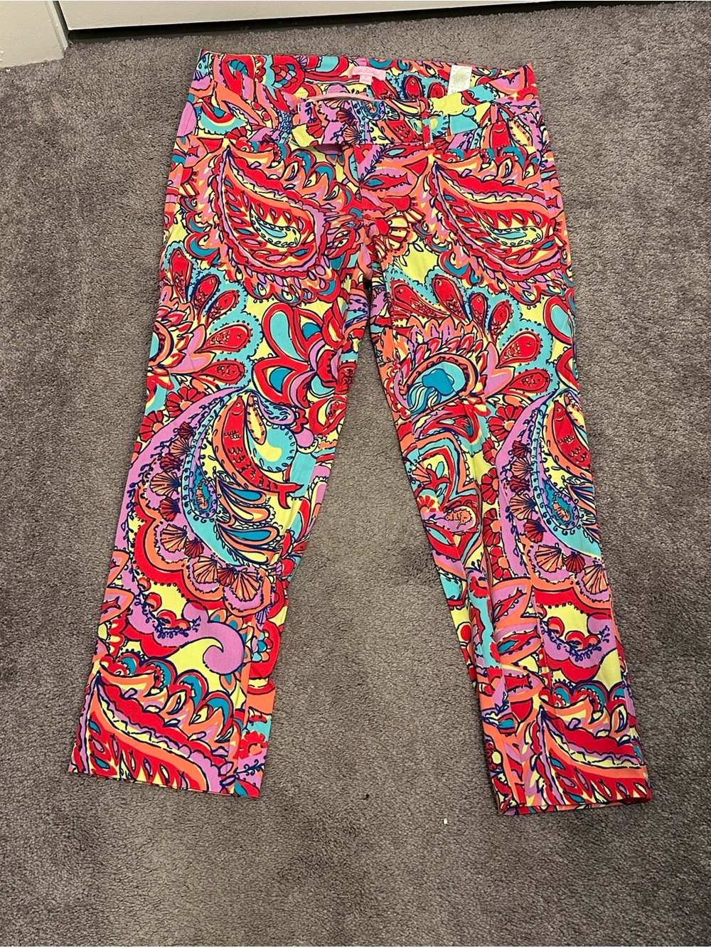 Lilly Pulitzer Cropped Paisley Pants Button & Zipper Closure size 8 worn once